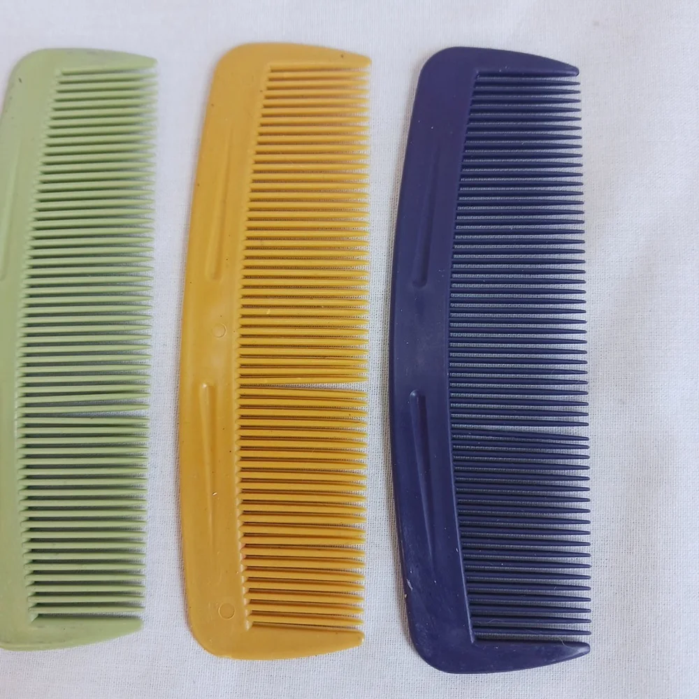 Vintage Pocket Combs Lot of Five Retro Colors